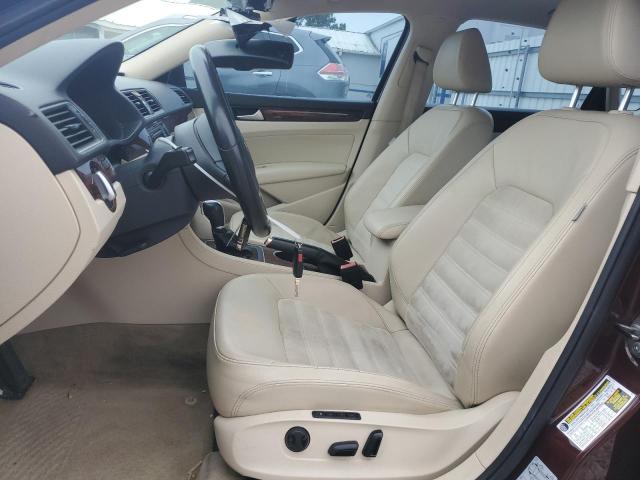  VOLKSWAGEN PASSAT 2013 Burgundy