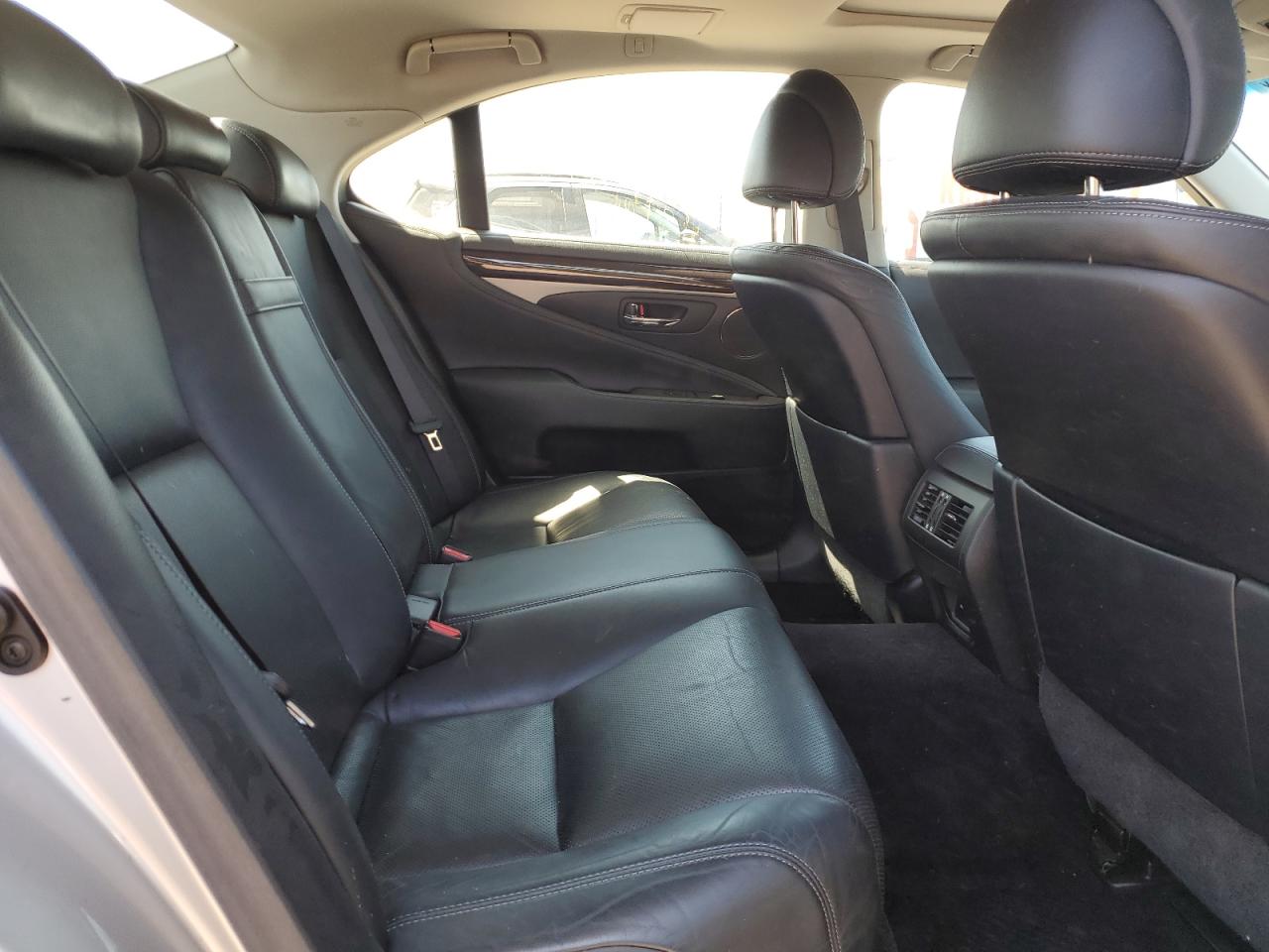 2014 Lexus Ls 460 VIN: JTHCL5EF8E5022156 Lot: 56633035