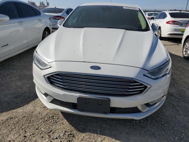 Седани FORD FUSION 2017 Білий