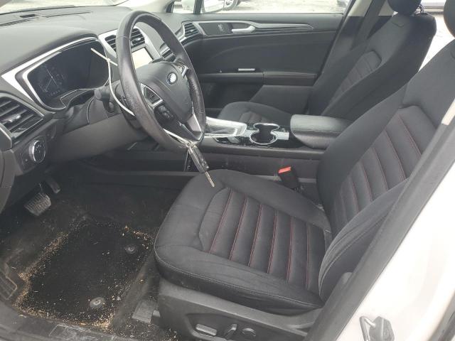 Седани FORD FUSION 2015 Білий