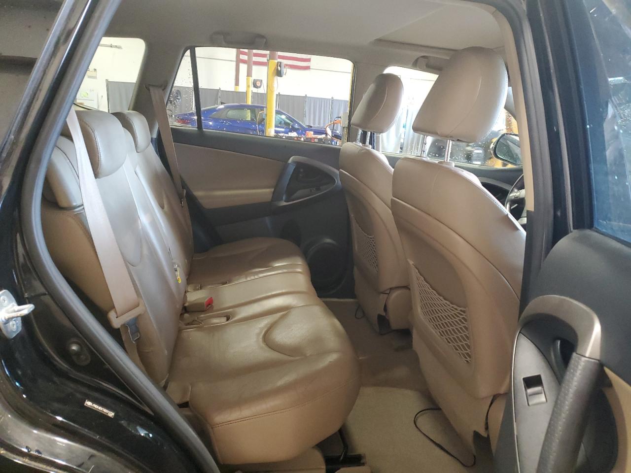 2010 Toyota Rav4 Limited VIN: JTMDK4DV7AD012729 Lot: 56670545
