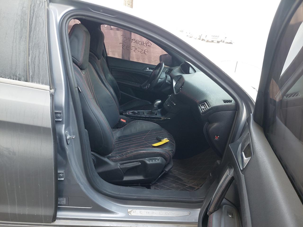 PEUGEOT 308 2018 VF3L35GY7JS035322 Photo 5