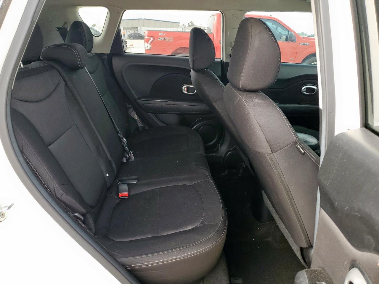 2016 Kia Soul VIN: KNDJN2A25G7351117 Lot: 57102895
