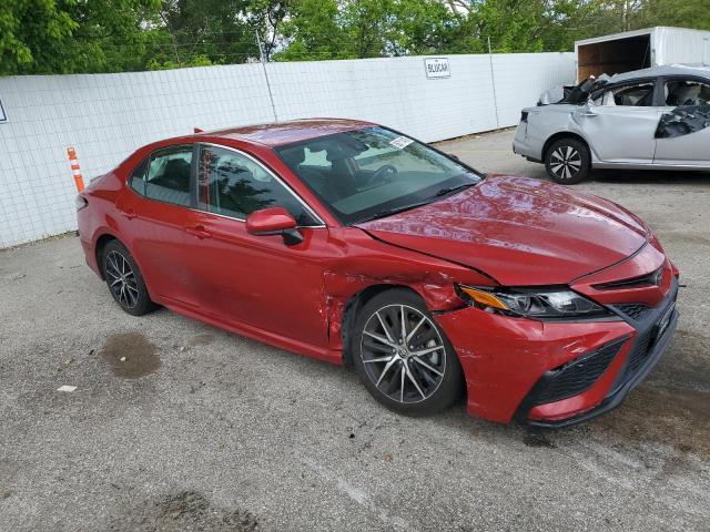  TOYOTA CAMRY 2021 Красный
