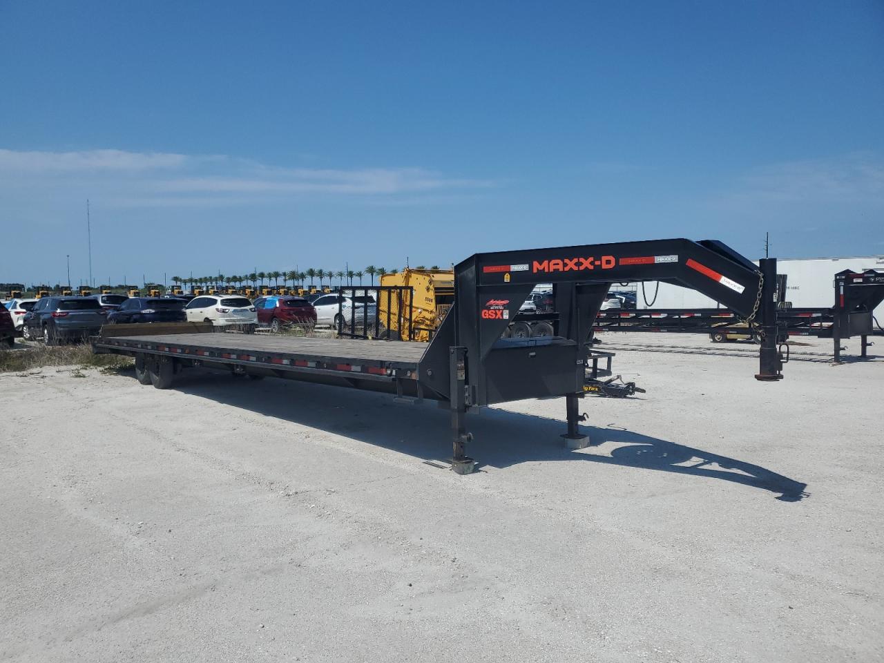 2024 Maxey Equipment Trailer for Sale in Miami, FL - Minor Dent/Scratches