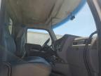 2016 Kenworth T680 Semi Truck იყიდება Columbia-ში, MO - Normal Wear