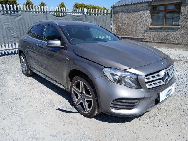 2017 MERCEDES BENZ GLA 200 AM