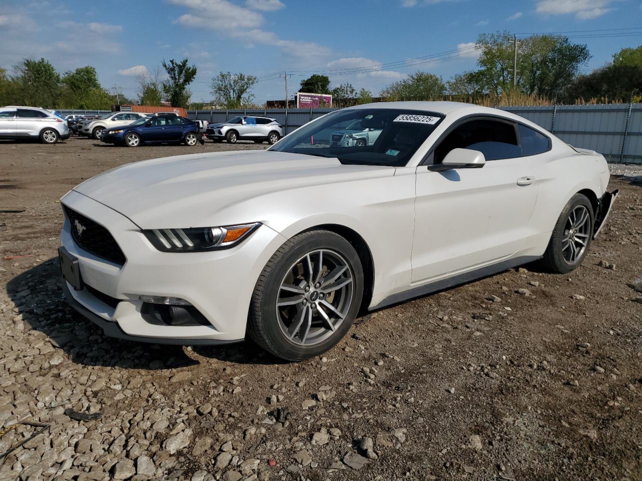 2017 Ford Mustang for Sale in Chicago Heights, IL - Side