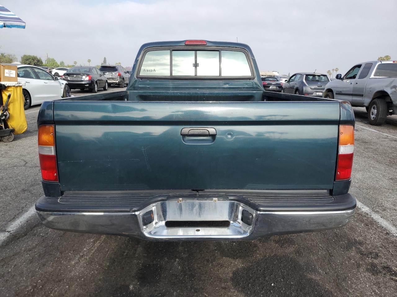 1998 Toyota Tacoma Xtracab VIN: 4TAVL52N0WZ064428 Lot: 57862325