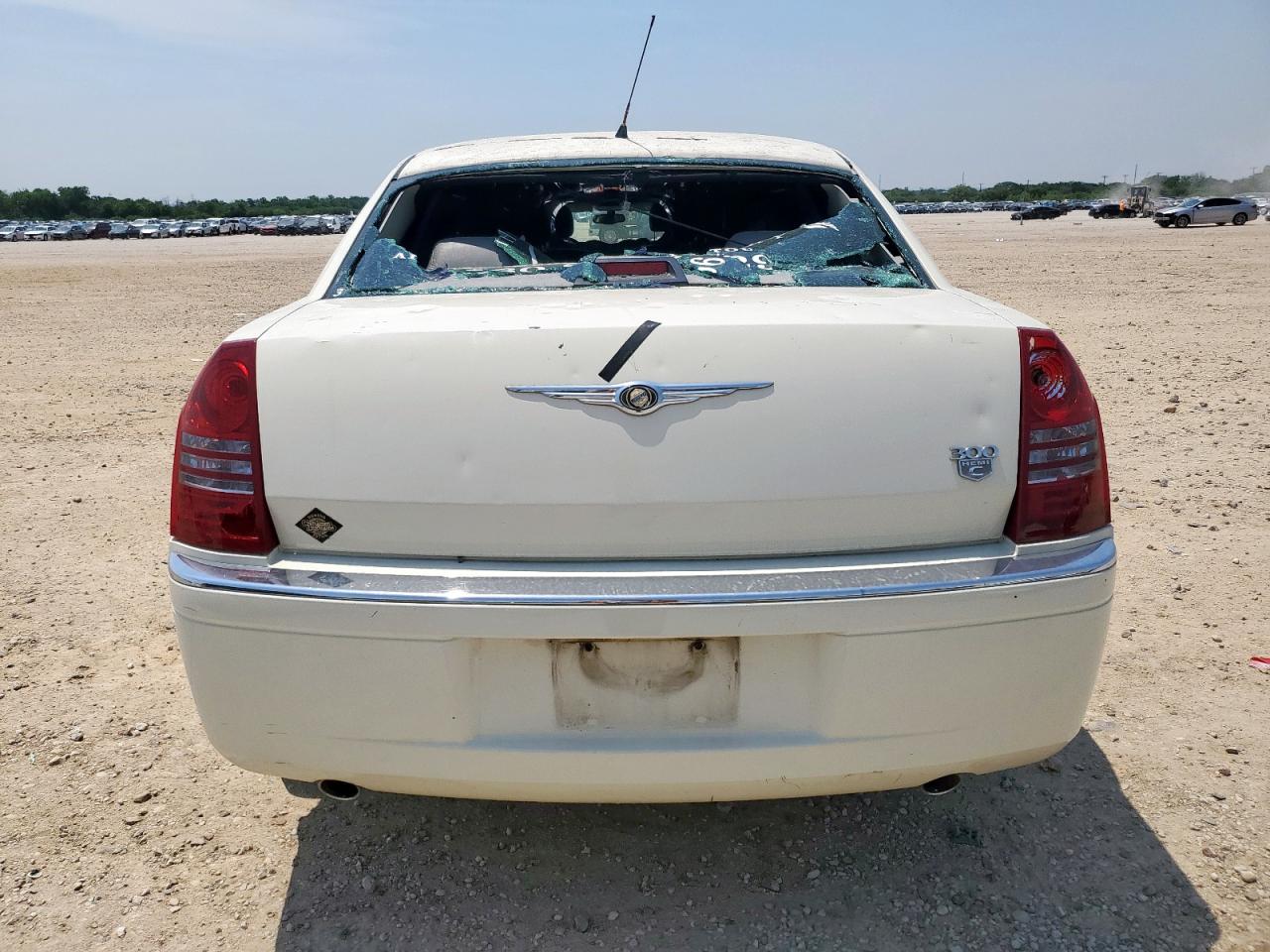 2006 Chrysler 300C VIN: 2C3KA63H66H112904 Lot: 56350555