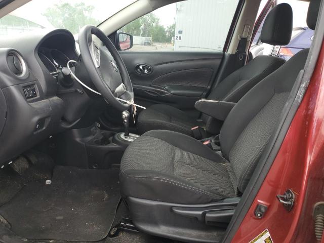  NISSAN VERSA 2019 Красный