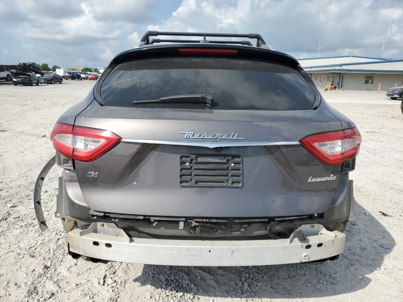 2018 Maserati Levante Luxury VIN: ZN661XUL4JX303701 Lot: 57325935