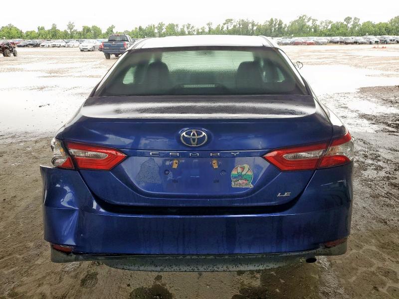  TOYOTA CAMRY 2018 Синий