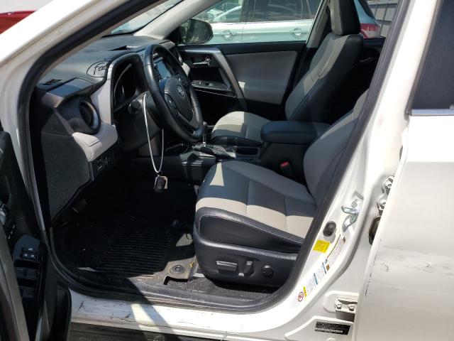 Паркетники TOYOTA RAV4 2016 Белы