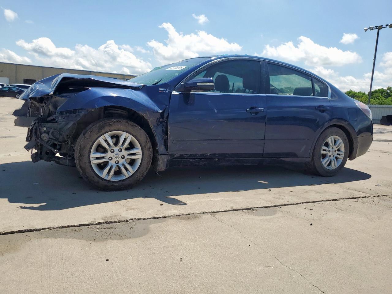 2010 Nissan Altima Base zu verkaufen in Wilmer, TX - Front End