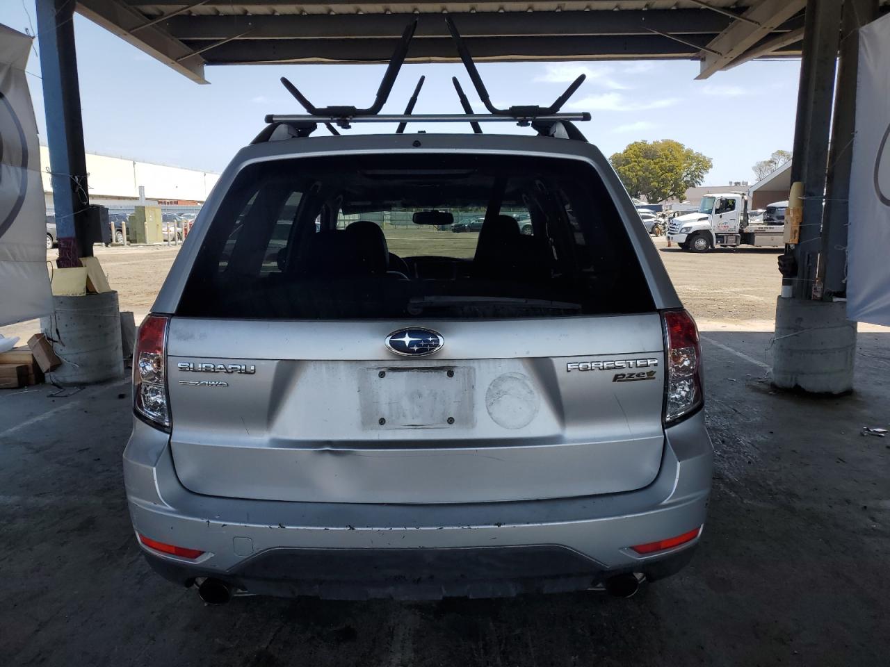 2010 Subaru Forester 2.5X Limited VIN: JF2SH6DC5AH710556 Lot: 57569265