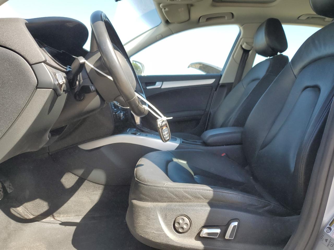 2013 Audi A4 Premium VIN: WAUAFAFL9DN042697 Lot: 56768315
