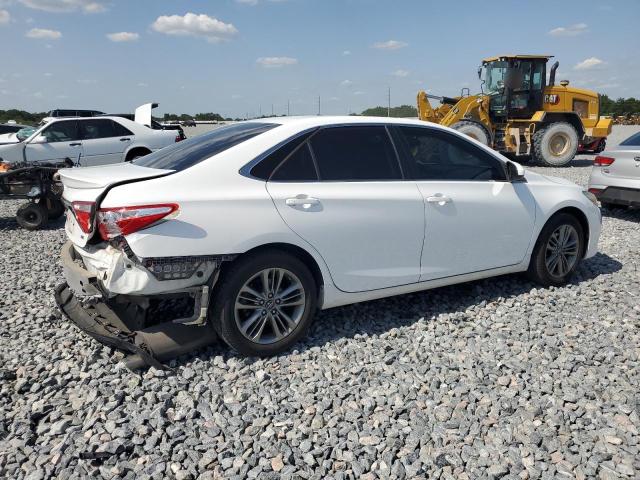  TOYOTA CAMRY 2017 White