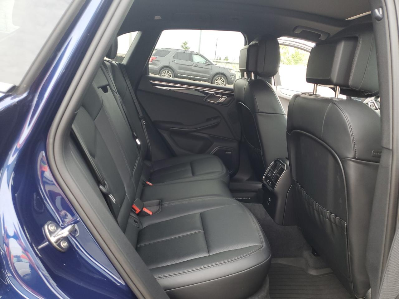 2024 Porsche Macan Base VIN: WP1AA2A5XRLB16100 Lot: 58695715