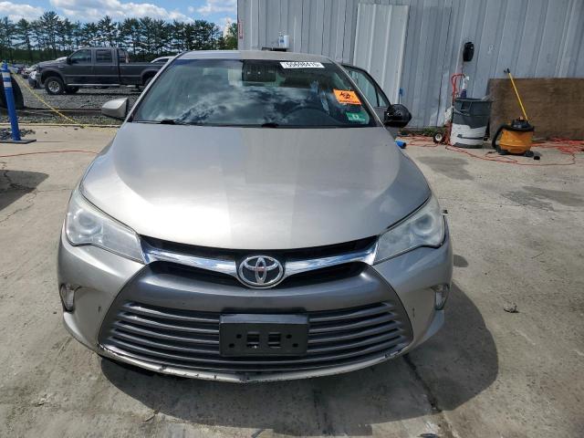  TOYOTA CAMRY 2016 Silver