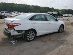 2015 Toyota Camry Le للبيع في Florence، MS - Rear End