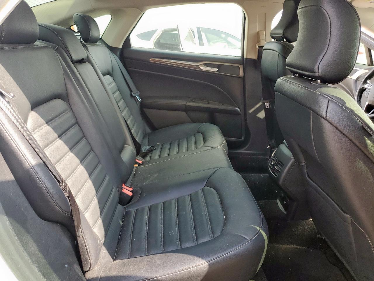 2018 Ford Fusion Se Hybrid VIN: 3FA6P0LU4JR171636 Lot: 54038025