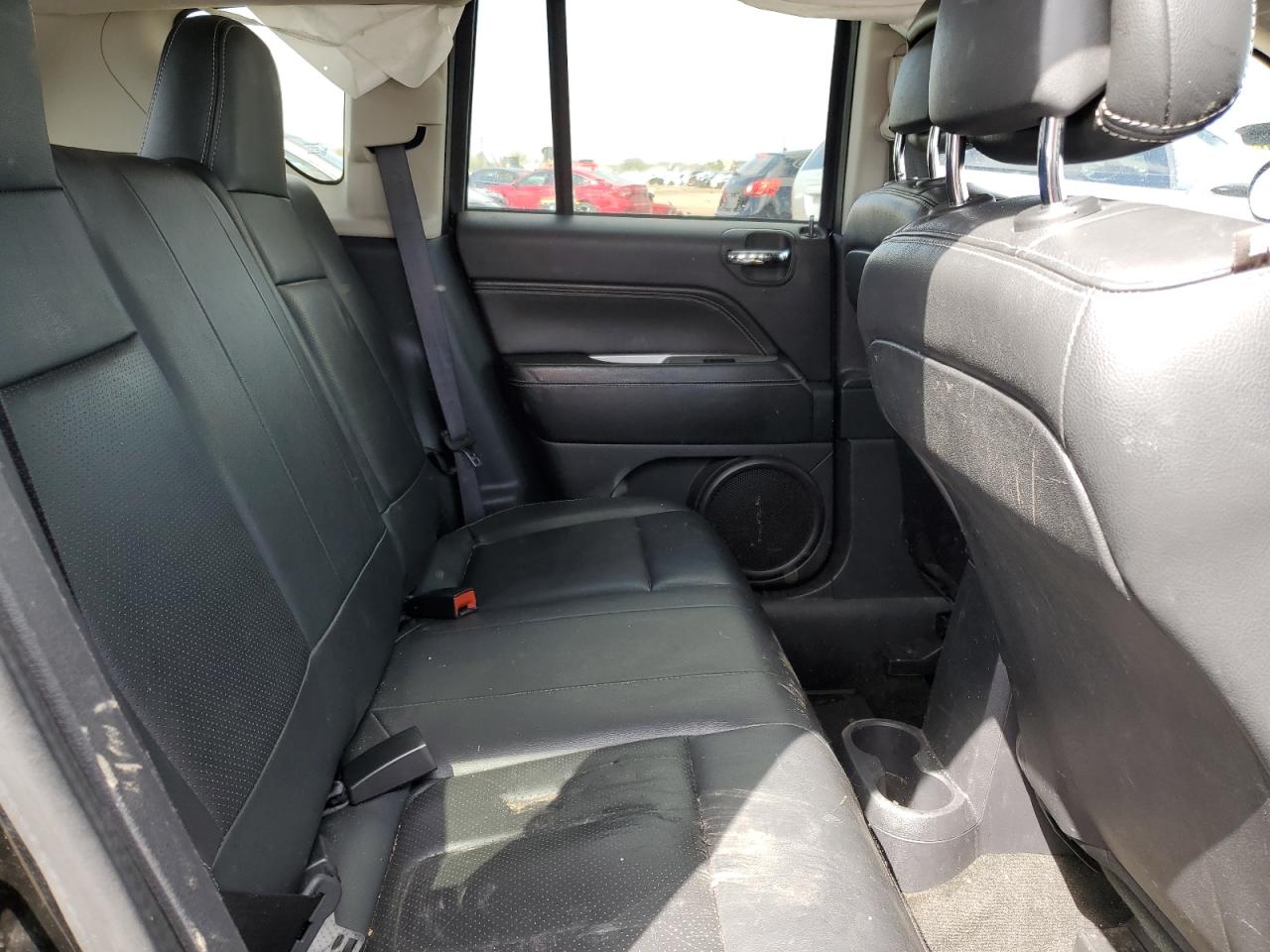 2016 Jeep Compass Latitude VIN: 1C4NJDEB1GD595948 Lot: 55597775