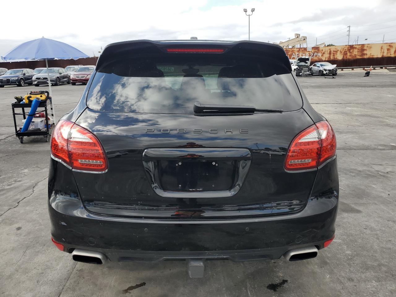 2014 Porsche Cayenne VIN: WP1AA2A28ELA00300 Lot: 56707485