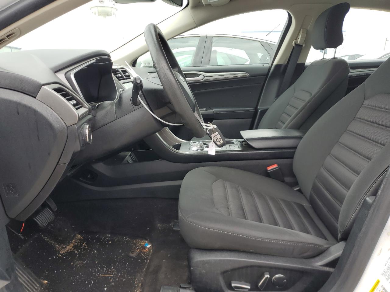 2019 Ford Fusion Se VIN: 3FA6P0LU1KR124775 Lot: 54034825