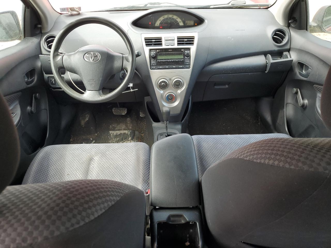 2007 Toyota Yaris VIN: JTDBT903571137454 Lot: 56045965