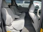 2014 Toyota Sienna Le للبيع في Gainesville، GA - Side