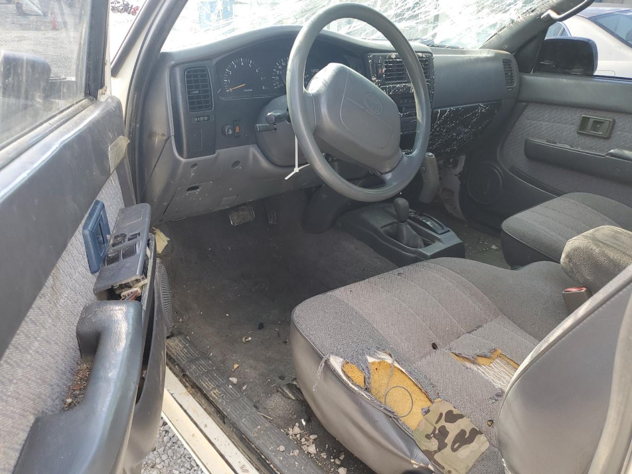 1997 Toyota Tacoma Xtracab VIN: 4TAWN72N9VZ220491 Lot: 56366725