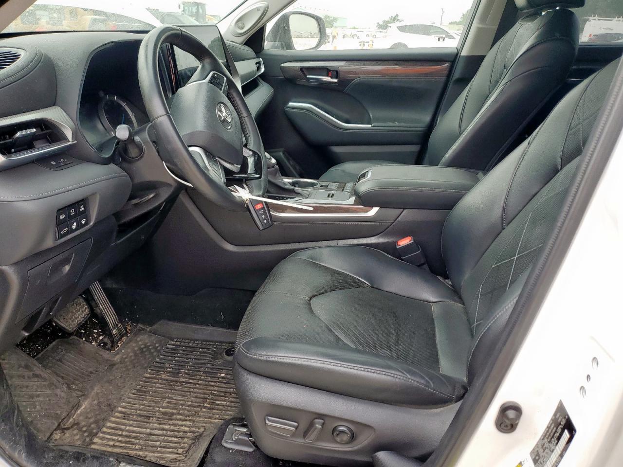 2022 Toyota Highlander Hybrid Platinum VIN: 5TDEBRCH0NS085528 Lot: 57013585