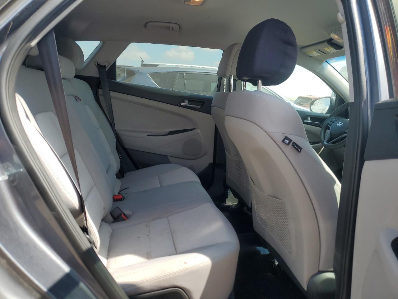 2017 Hyundai Tucson Limited VIN: KM8J3CA44HU415109 Lot: 56573975