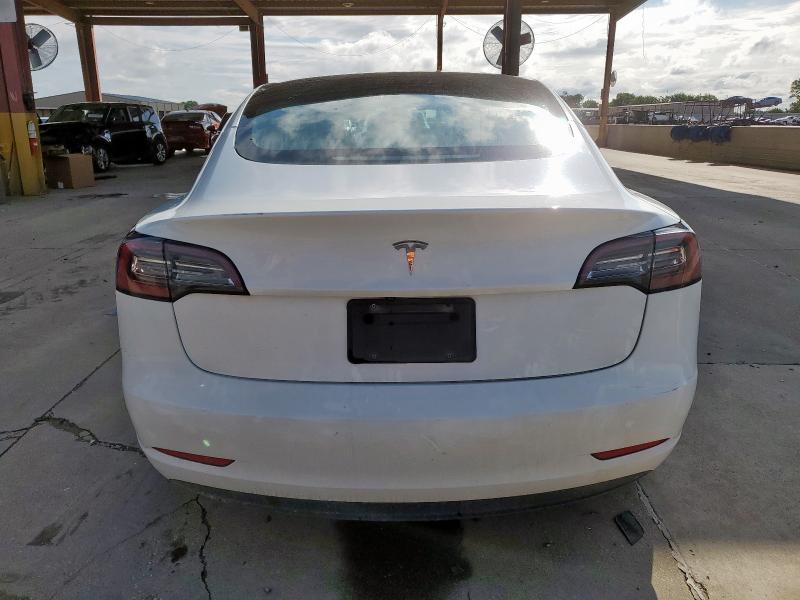  TESLA MODEL 3 2023 Biały