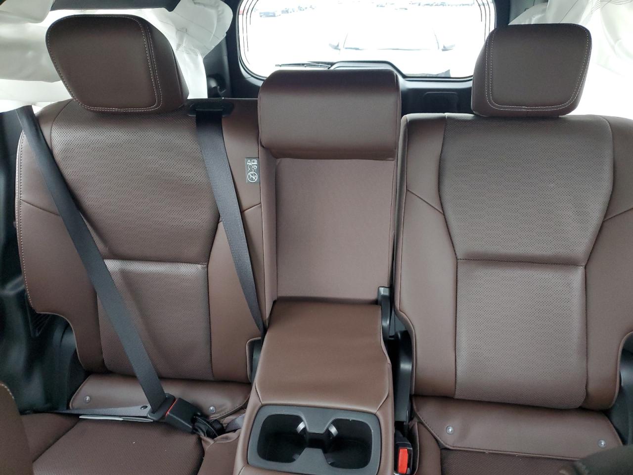 2025 Toyota Land Cruiser Base VIN: JTEABFAJ4S5013845 Lot: 56530135