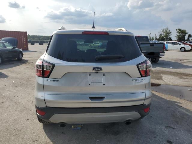 FORD ESCAPE 2017 Серебристый