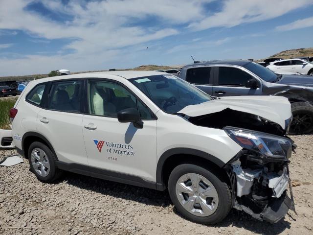  SUBARU FORESTER 2024 Белый