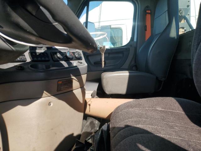 2016 FREIGHTLINER CASCADIA 125 SEMI TRUCK