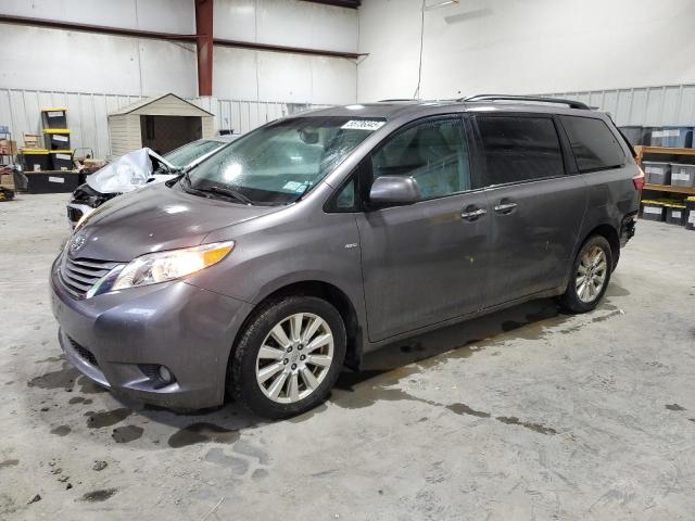 2017 Toyota Sienna Xle
