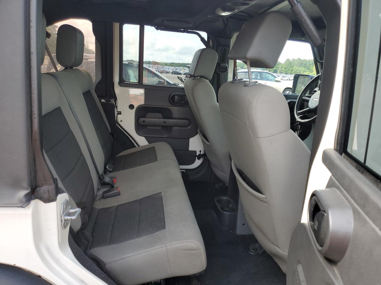 2010 Jeep Wrangler Unlimited Rubicon VIN: 1J4BA6H10AL176014 Lot: 57092255