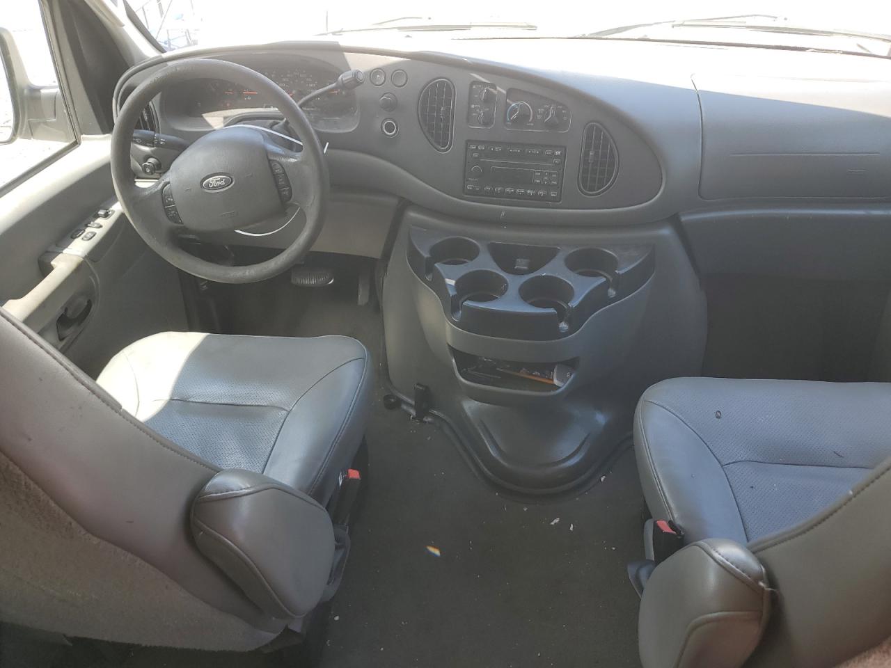 2007 Ford Econoline E350 Super Duty Wagon VIN: 1FBSS31L87DB10198 Lot: 58800765