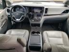 2016 Toyota Sienna Xle продається в Elgin, IL - Front End
