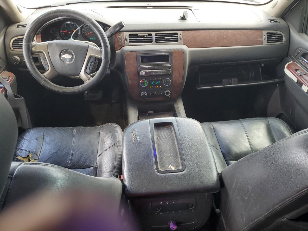 2013 Chevrolet Suburban C1500 Lt VIN: 1GNSCJE00DR300449 Lot: 55134455