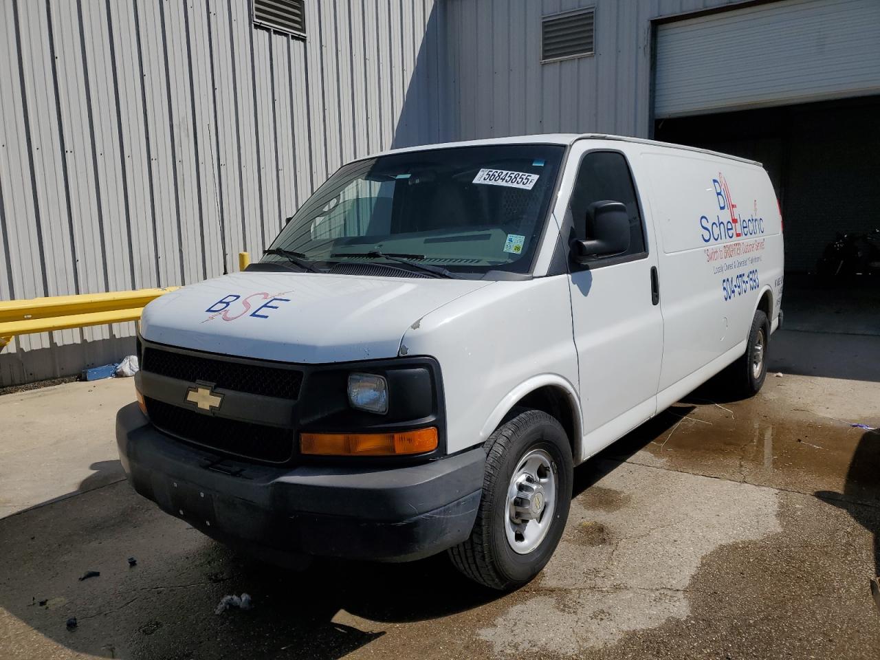 New Orleans, LA에서 판매 중인 2011 Chevrolet Express G2500  - Side