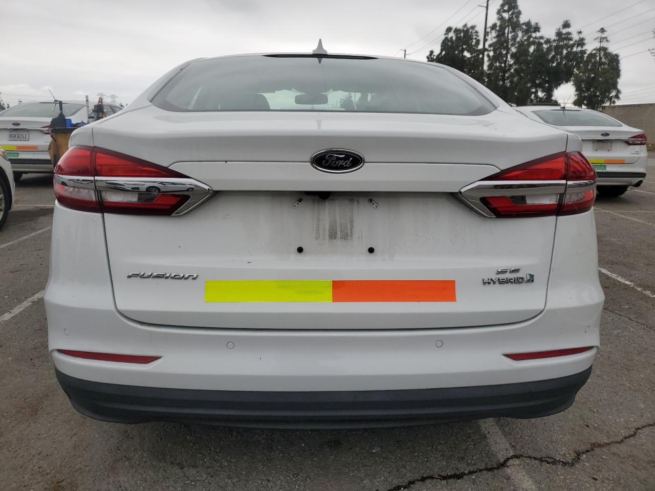 2019 Ford Fusion Se VIN: 3FA6P0LU4KR124902 Lot: 54042635