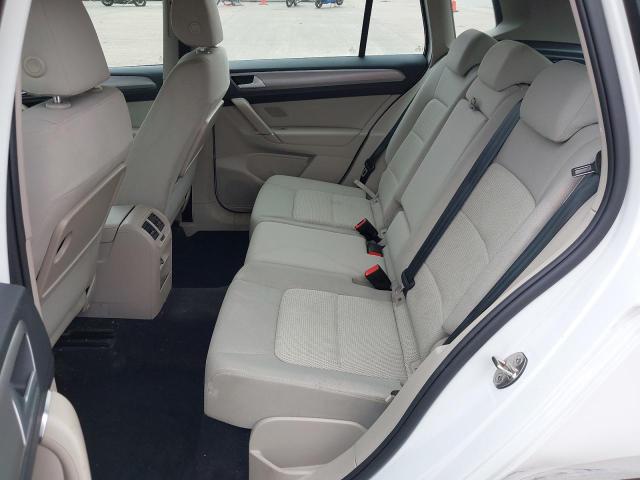 2015 VOLKSWAGEN GOLF SV SE