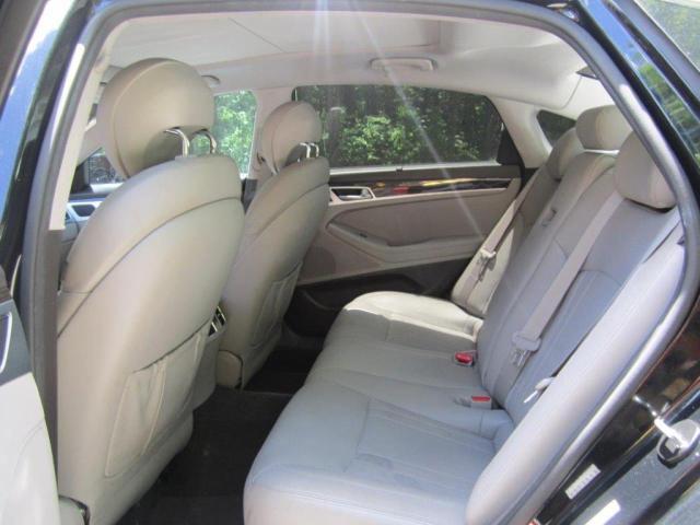 Sedans HYUNDAI GENESIS 2015 Black