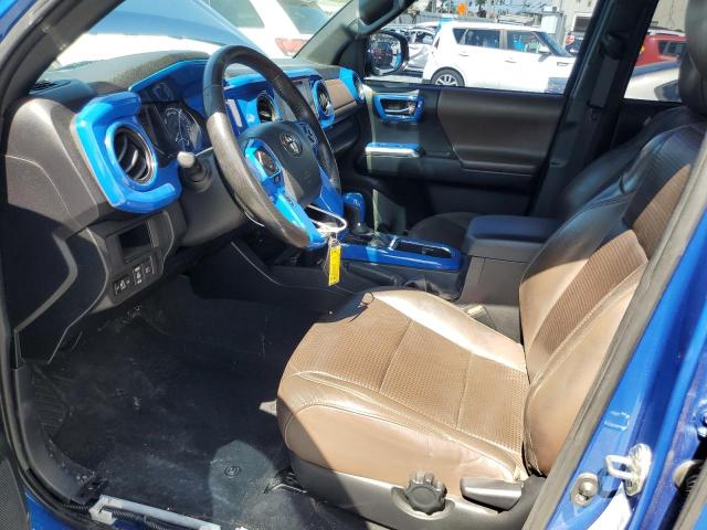  TOYOTA TACOMA 2018 Granatowy