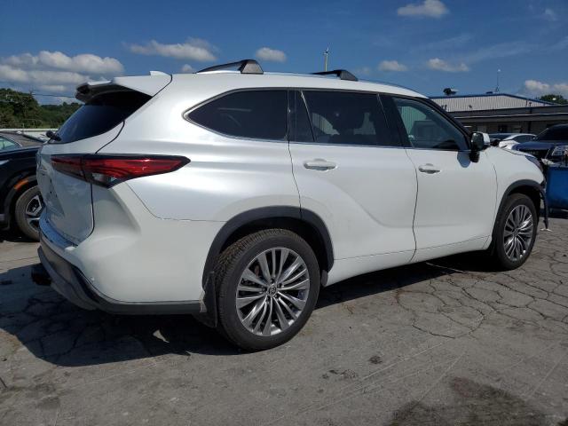  TOYOTA HIGHLANDER 2022 Белы